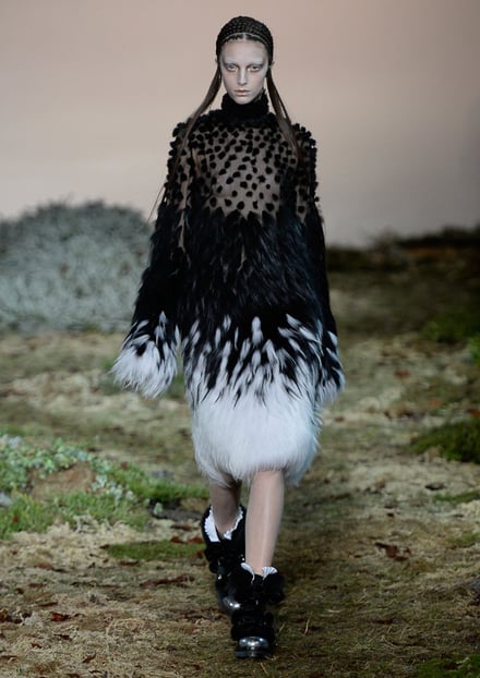 Alexander McQueen 2014-15AW パリコレクション 画像14/33