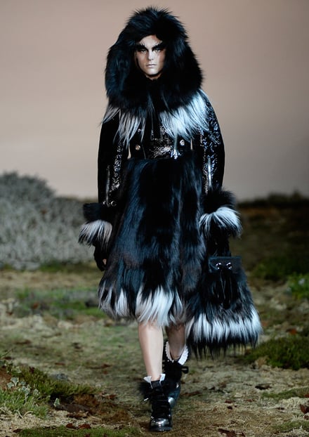Alexander McQueen 2014-15AW パリコレクション 画像15/33