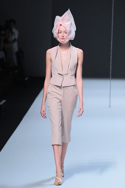 ISSEY MIYAKE 2012SSコレクション 画像2/37