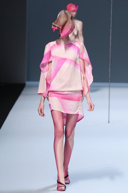 ISSEY MIYAKE 2012SSコレクション 画像28/37