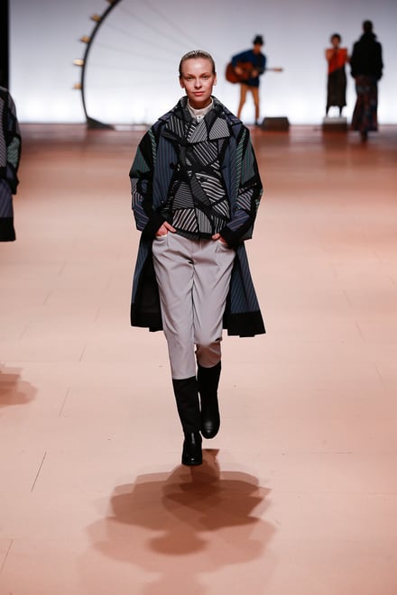 ISSEY MIYAKE 2014-15AW パリコレクション 画像17/42