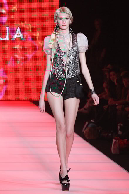 MURUA 2011SSコレクション 画像8/16