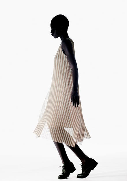 PLEATS PLEASE ISSEY MIYAKE 2014SSコレクション 画像23/40