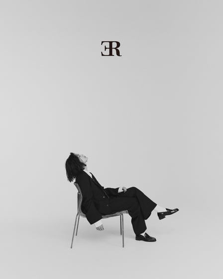 モデル emmaとスタイリスト 中村璃乃がディレクターが手掛けるブランド「ER」ビジュアル