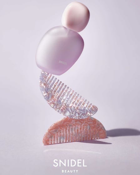 スナイデル ビューティの「トリートメント ヘア ミスト noon moon」