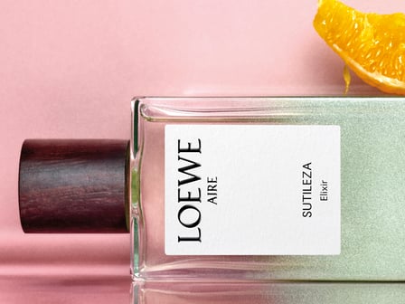 ロロエベ アイレ スティレサ エリクシールキービジュアル