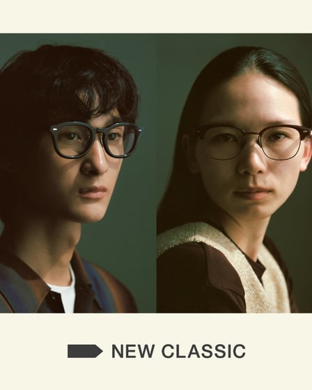 ジンズのアイウェアを着用したモデル