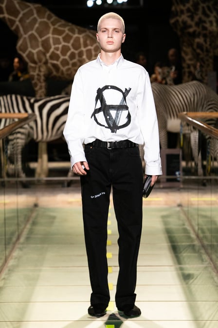 VETEMENTS