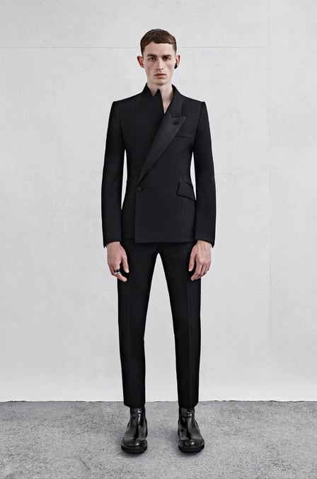 ブランド「Alexander McQueen」のコレクション一覧 - FASHIONSNAP