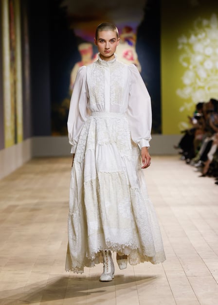 DIOR