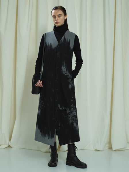 シーズン「2023 Pre-Fall」のコレクション一覧 - FASHIONSNAP