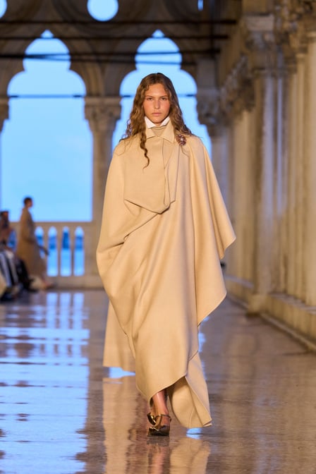 ブランド「Max Mara」のコレクション一覧 - FASHIONSNAP