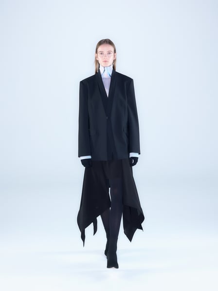 ブランド「HATRA」のコレクション一覧 - FASHIONSNAP