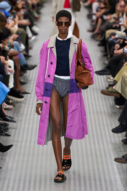 ブランド「MIU MIU」のコレクション一覧 - FASHIONSNAP