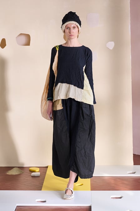 ブランド「DANIELA GREGIS」のコレクション一覧 - FASHIONSNAP