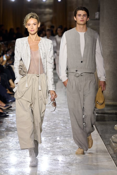 ブランド「GIORGIO ARMANI」のコレクション一覧 - FASHIONSNAP