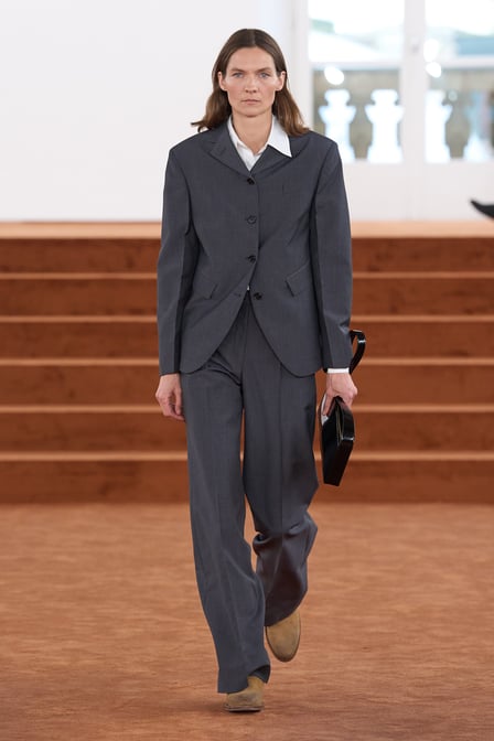 ブランド「JIL SANDER」のコレクション一覧 - FASHIONSNAP