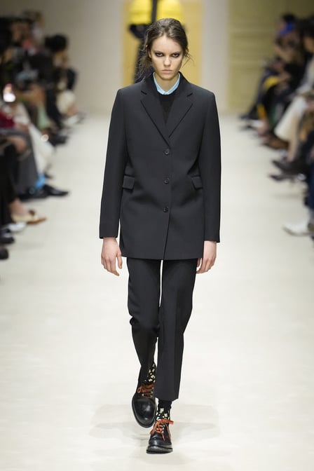 ブランド「PRADA」のコレクション一覧 - FASHIONSNAP