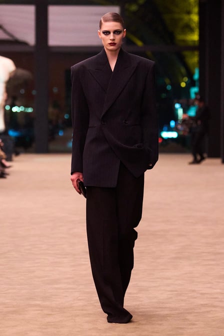 ブランド「SAINT LAURENT」のコレクション一覧 - FASHIONSNAP