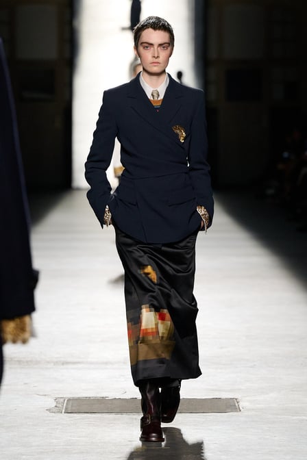 ブランド「DRIES VAN NOTEN」のコレクション一覧 - FASHIONSNAP