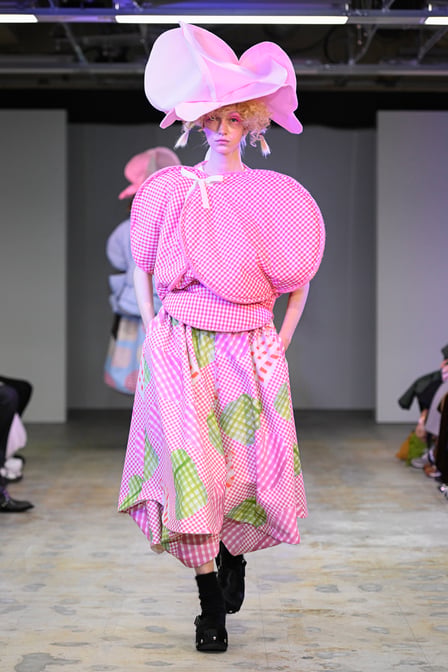 ブランド「TAO」のコレクション一覧 - FASHIONSNAP