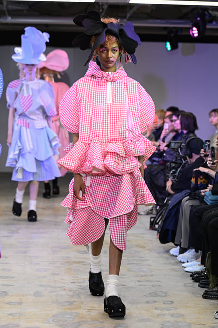 ブランド「TAO」のコレクション一覧 - FASHIONSNAP
