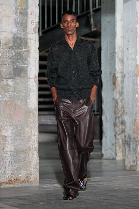 ブランド「rurumu:」のコレクション一覧 - FASHIONSNAP