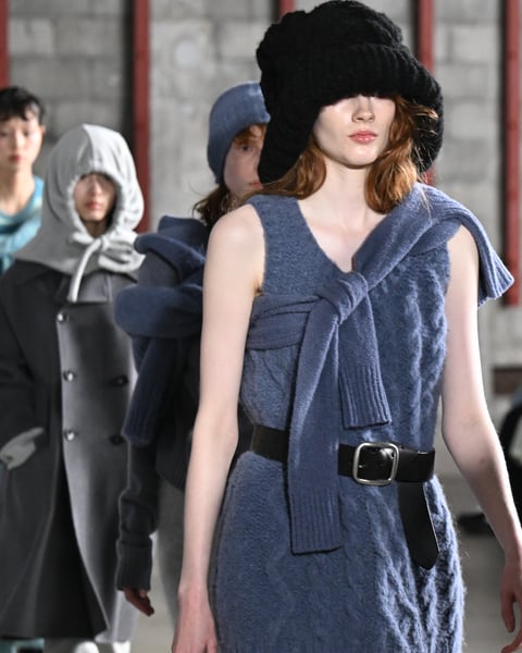 AKANE UTSUNOMIYA 2025年秋冬