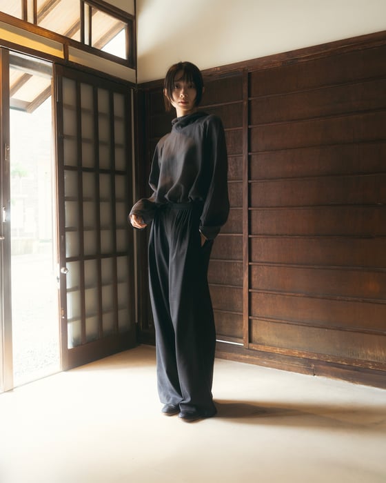 田中花向