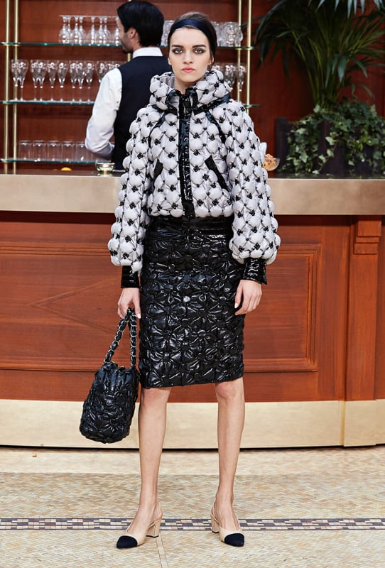 CHANEL 2015-16秋冬 | パリ | 画像97枚 - FASHIONSNAP