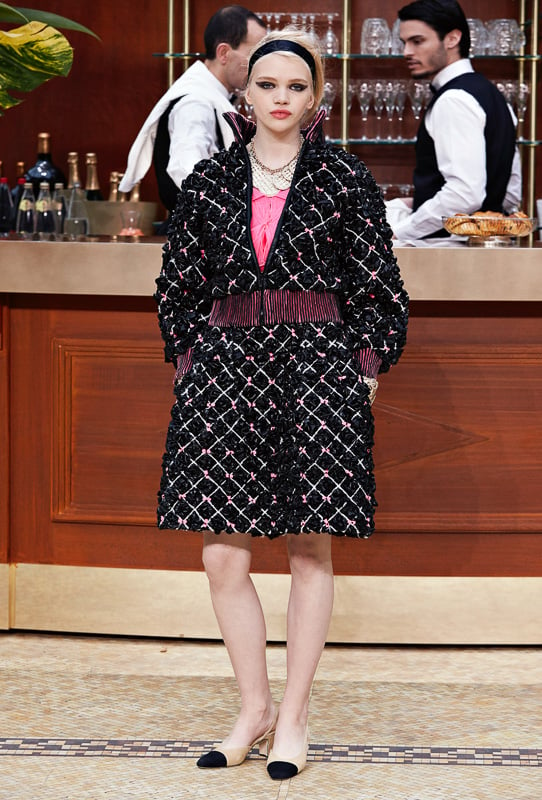 CHANEL 2015-16秋冬 | パリ | 画像97枚 - FASHIONSNAP