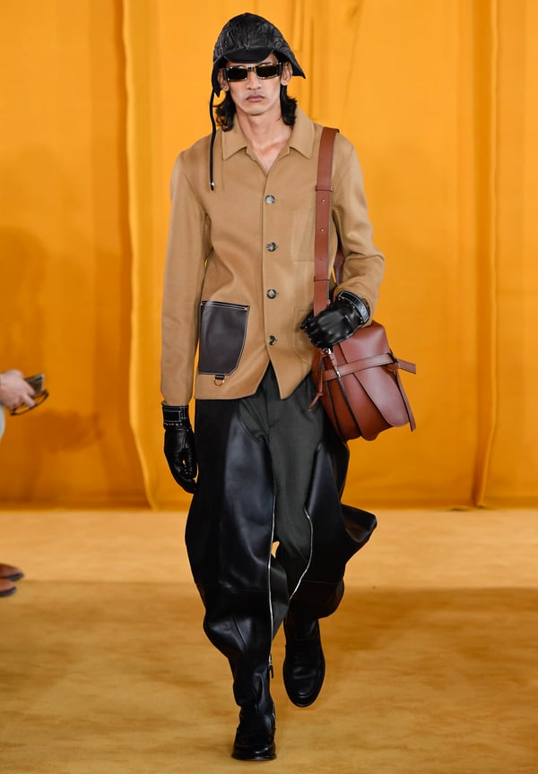 日本製 【国内数点】LOEWE ロエベ 19AW - テーラードジャケット