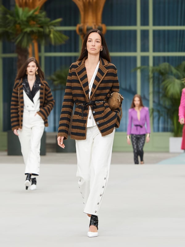 CHANEL 2019-20 Cruise COLLECTION | 画像85枚 - FASHIONSNAP