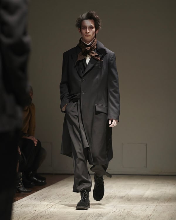 Yohji Yamamoto POUR HOMME 2022年秋冬コレクション | 画像47