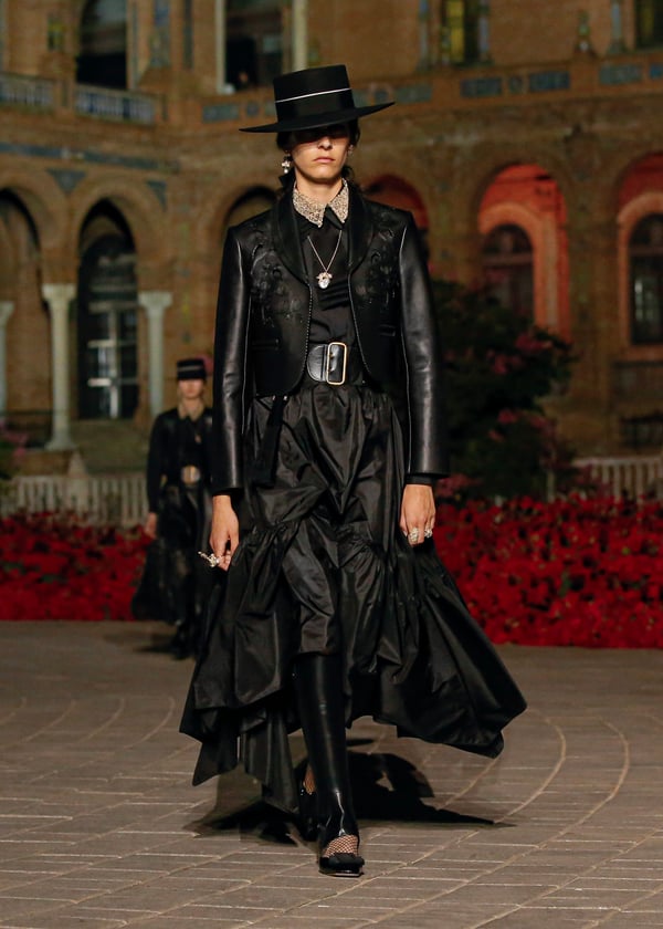 DIOR 2023 Cruise Collection | 画像110枚 - FASHIONSNAP