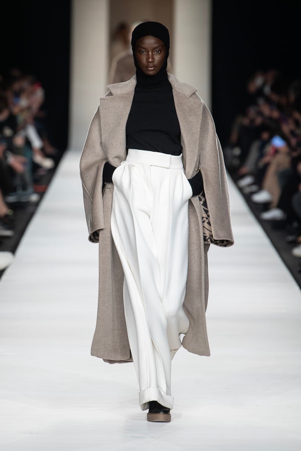 Max Mara 2022年秋冬コレクション | 画像49枚 - FASHIONSNAP