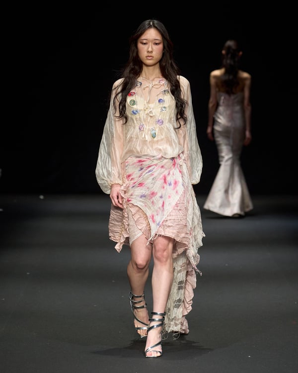 Marika Suzukiのルック