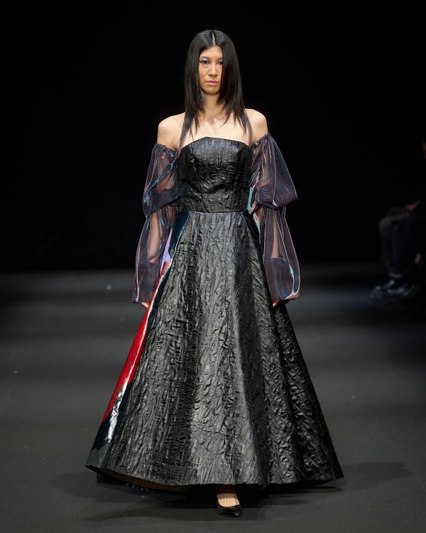 Marika Suzukiのルック