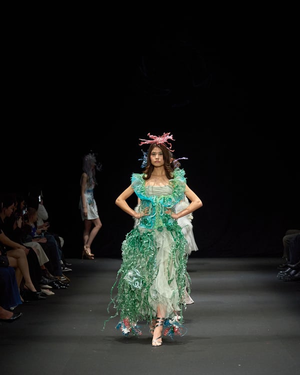 Marika Suzukiのルック