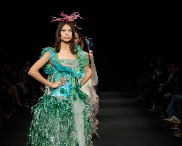 Marika Suzukiのルック