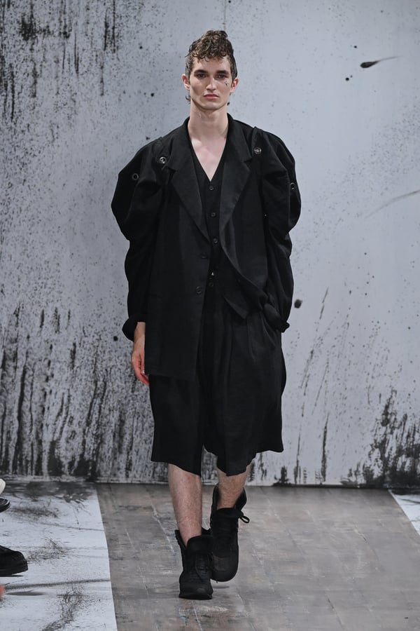 Yohji Yamamoto POUR HOMME 2027年春夏