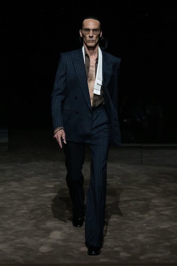 TOM FORD 2027年春夏