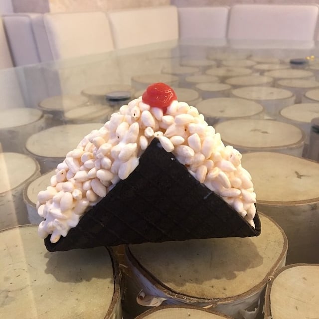 新作ソフトクリーム「おにぎり」 Image by DOMINIQUE ANSEL BAKERY