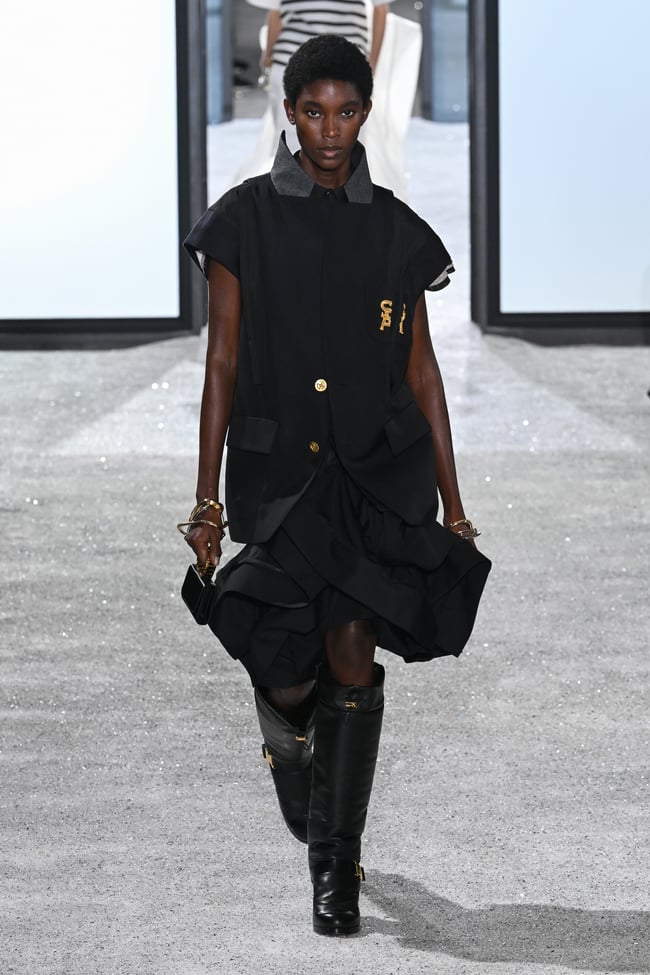 sacai