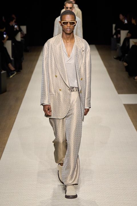 GIORGIO ARMANI 2025年春夏 ウィメンズ