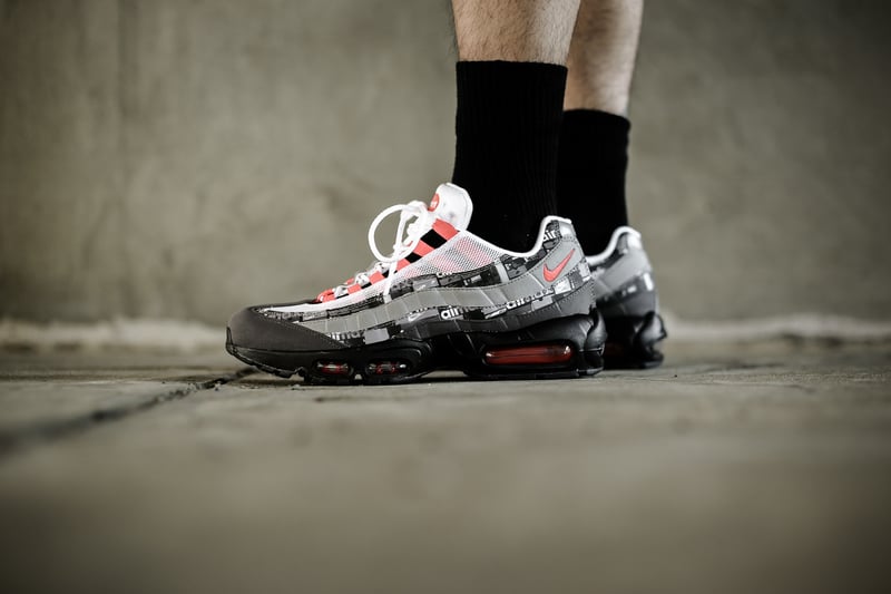 ATMOS × NIKE AIR MAX 95 WE LOVE エアマックス