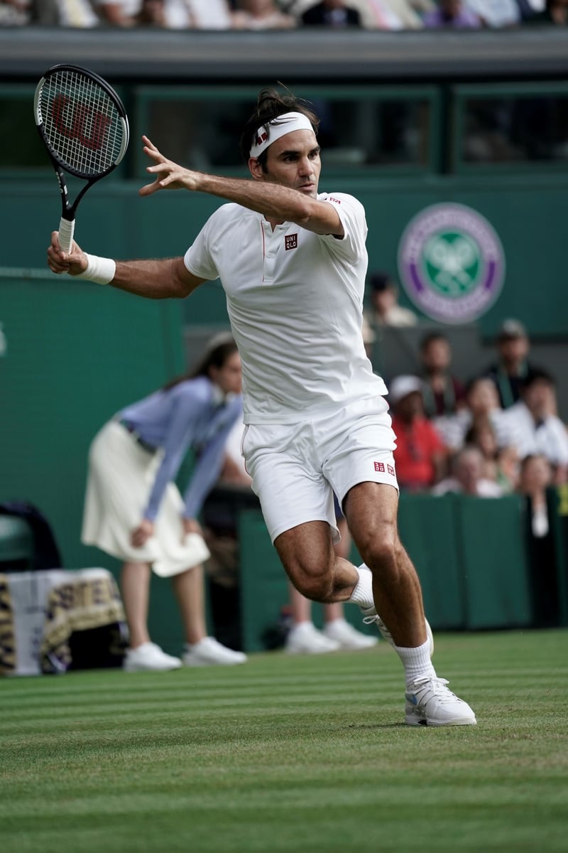 ユニクロ テニス 錦織 ジョコビッチ フェデラー シャツウェア