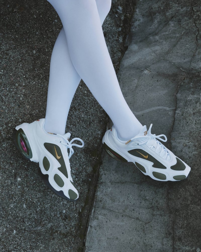 スニーカー