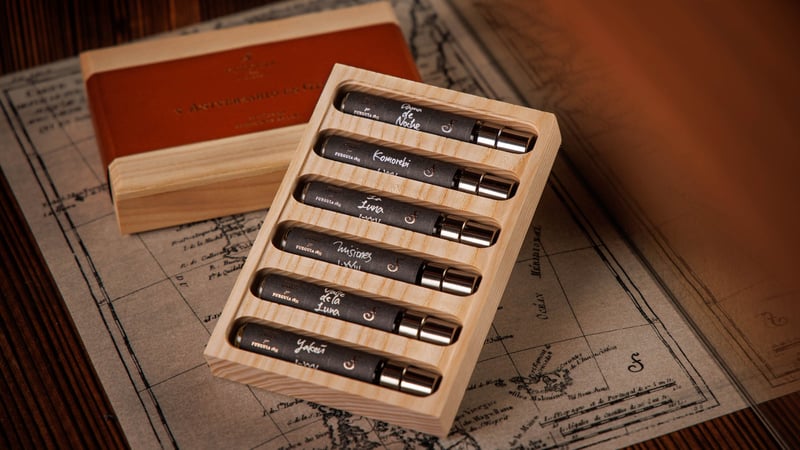 フエギア1833 銀座限定セット　画像