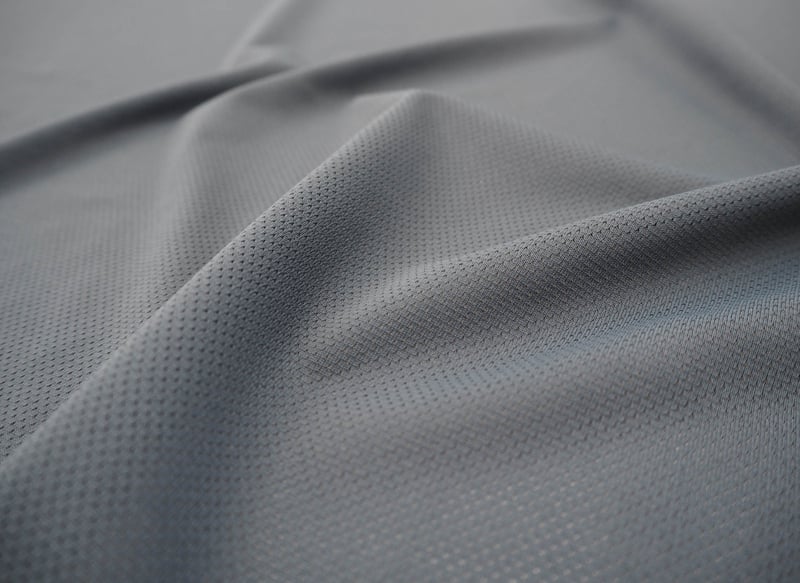 新ストレッチポリエステル原糸「レクセ」を使用したテキスタイル